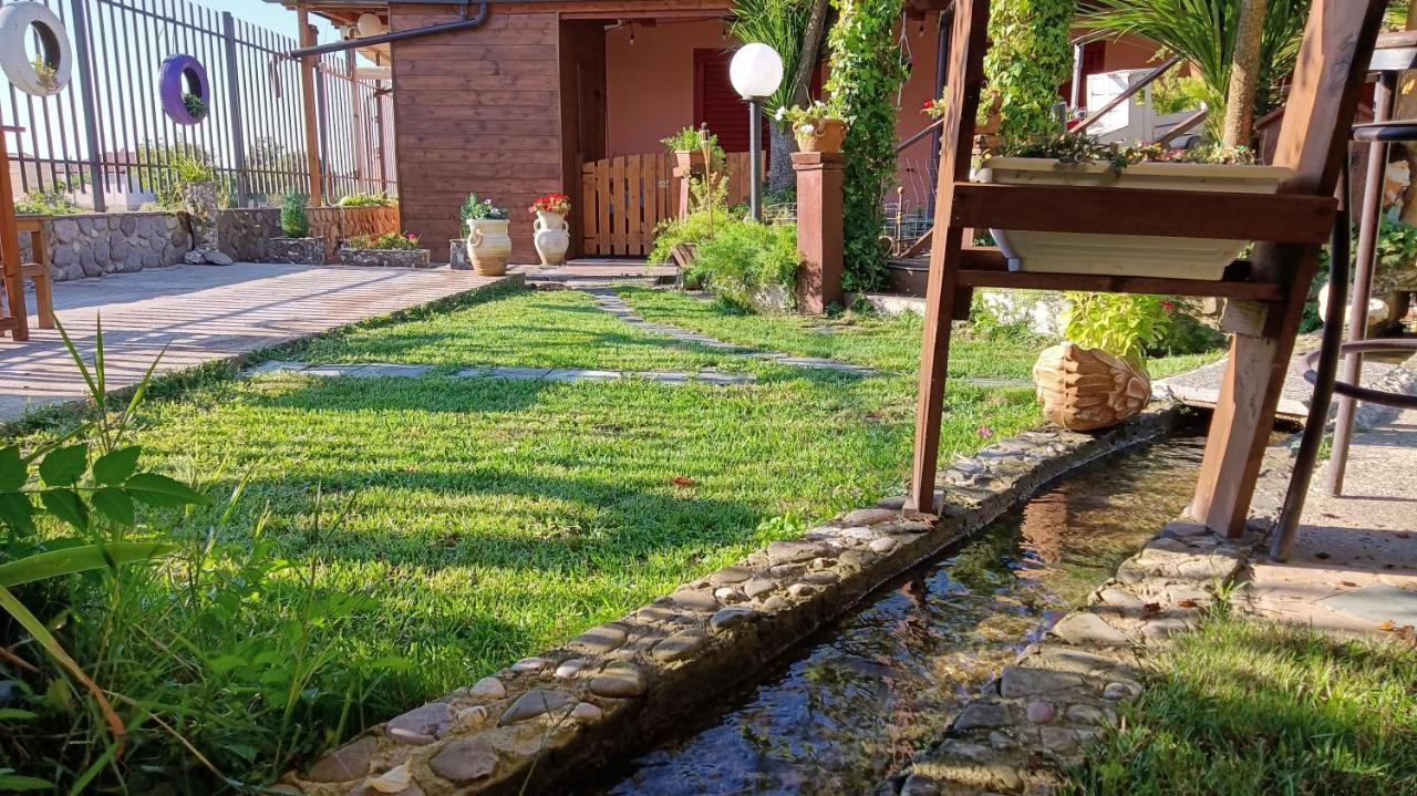 Bed and Breakfast Il Laghetto Castrovillari Esterno foto