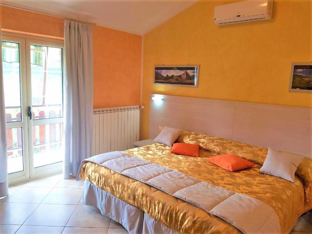 Bed and Breakfast Il Laghetto Castrovillari Esterno foto