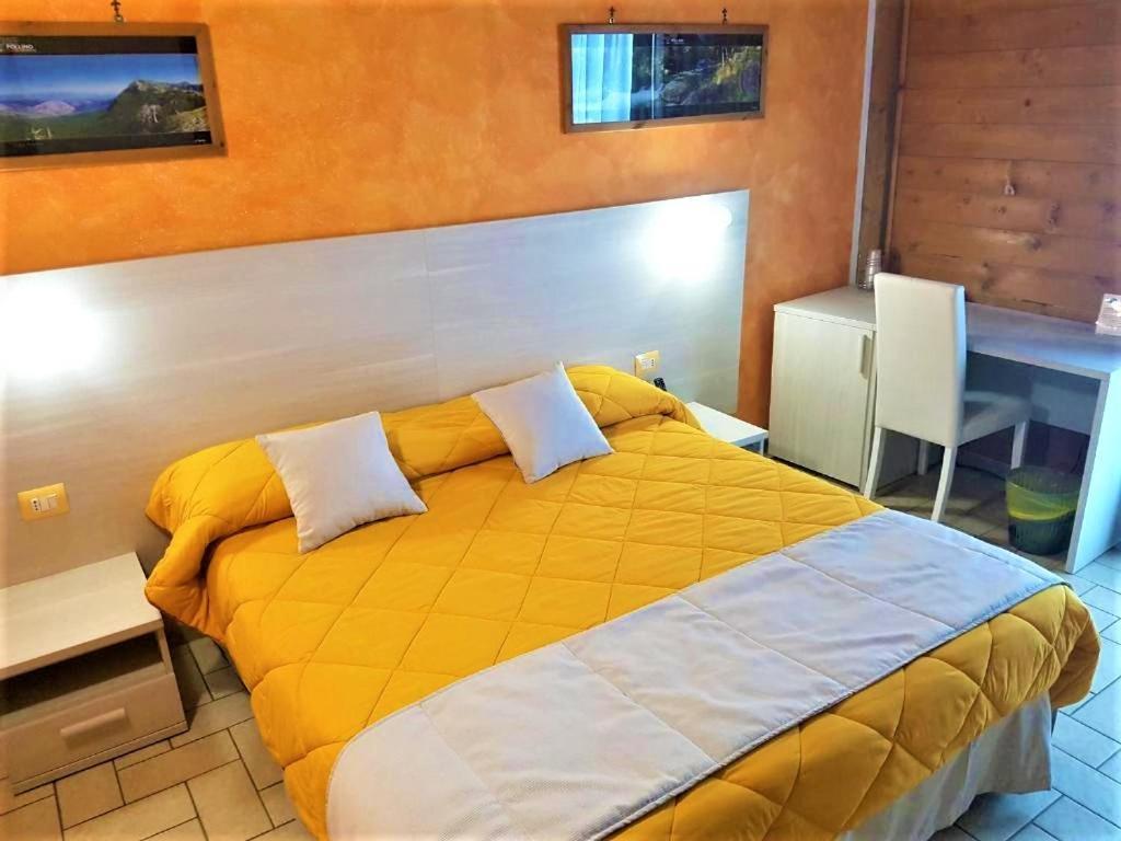 Bed and Breakfast Il Laghetto Castrovillari Esterno foto
