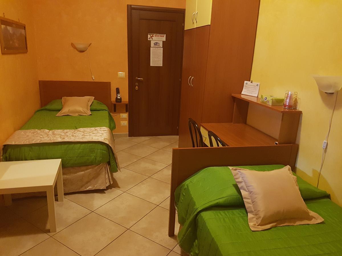 Bed and Breakfast Il Laghetto Castrovillari Esterno foto